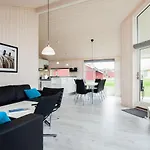 5 Star Holiday Home In Grossenbrode