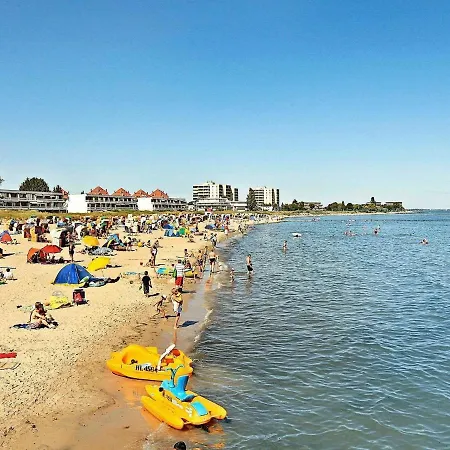 Prázdninový dům Tranquil Holiday Home Near Sea *