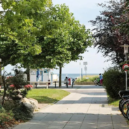 Tranquil Holiday Home Near Sea *